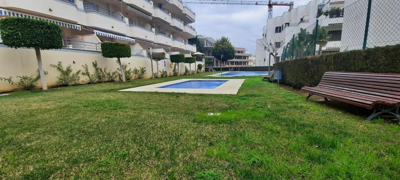 Apartamento Las Azaleas Торокс Екстериор снимка